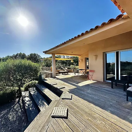 Villa Pina *