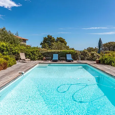 Villa Pina *