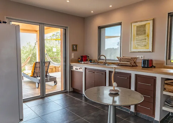 Pina סנט-לוסידה פורטו-וקיו