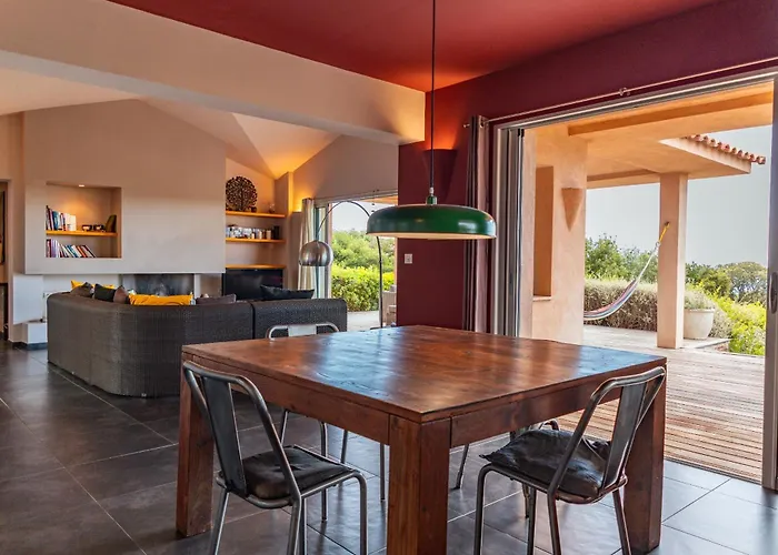 Pina סנט-לוסידה פורטו-וקיו